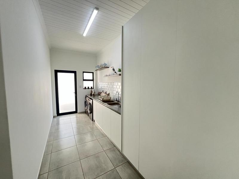 3 Bedroom Property for Sale in Laaiplek Western Cape